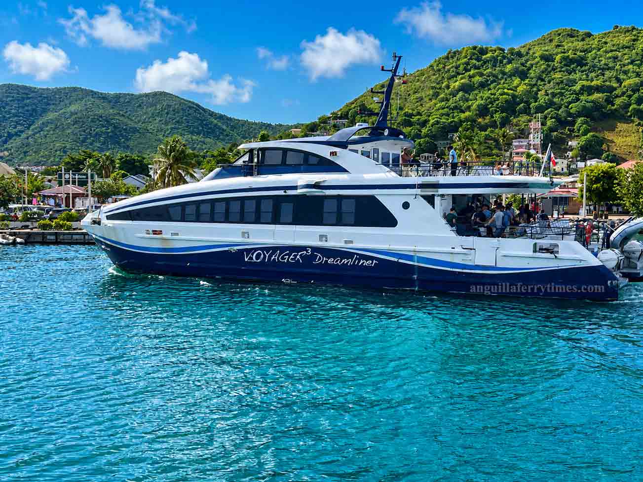 How to Get to St. Barths from St. Maarten or Anguilla on the Voyager3 Dreamliner
